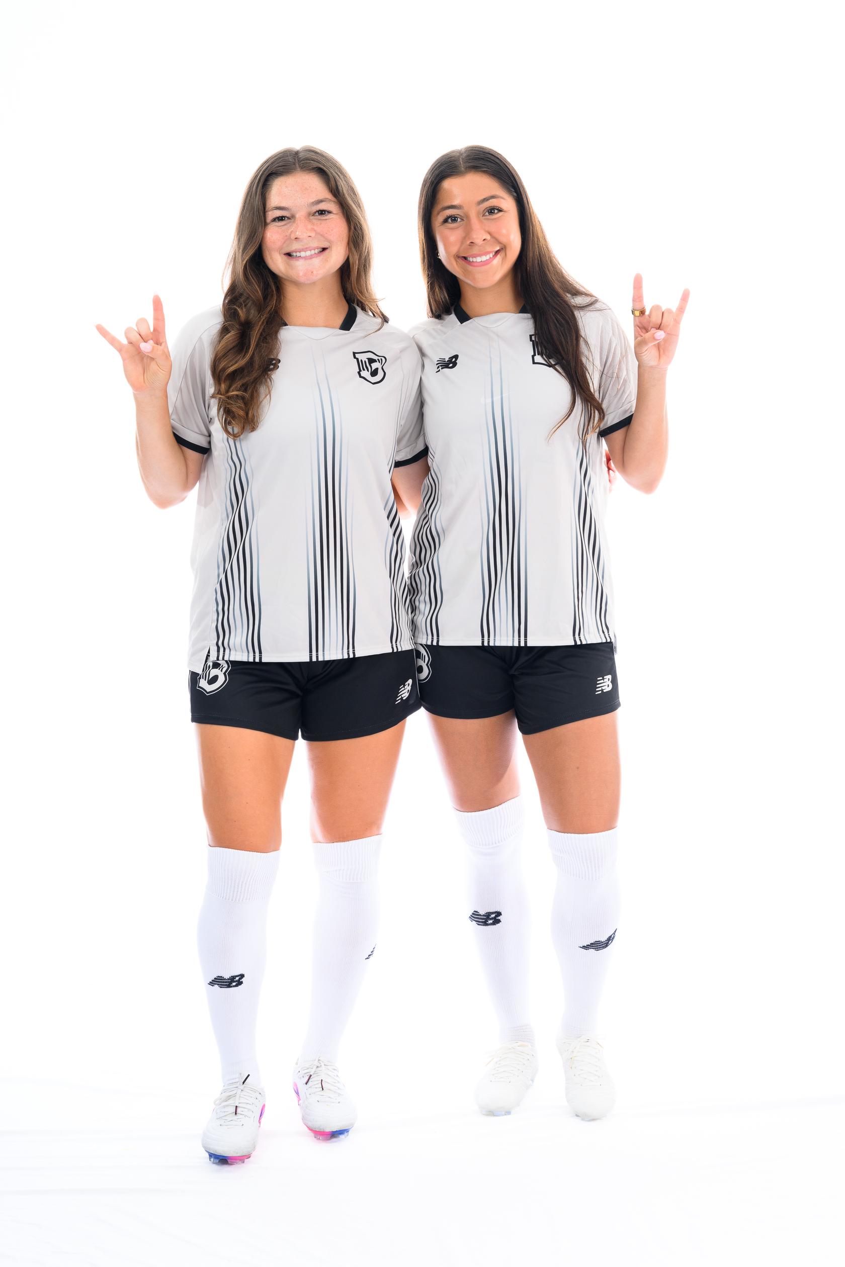 Jilly Shimkin and Ashlyn Miller pose